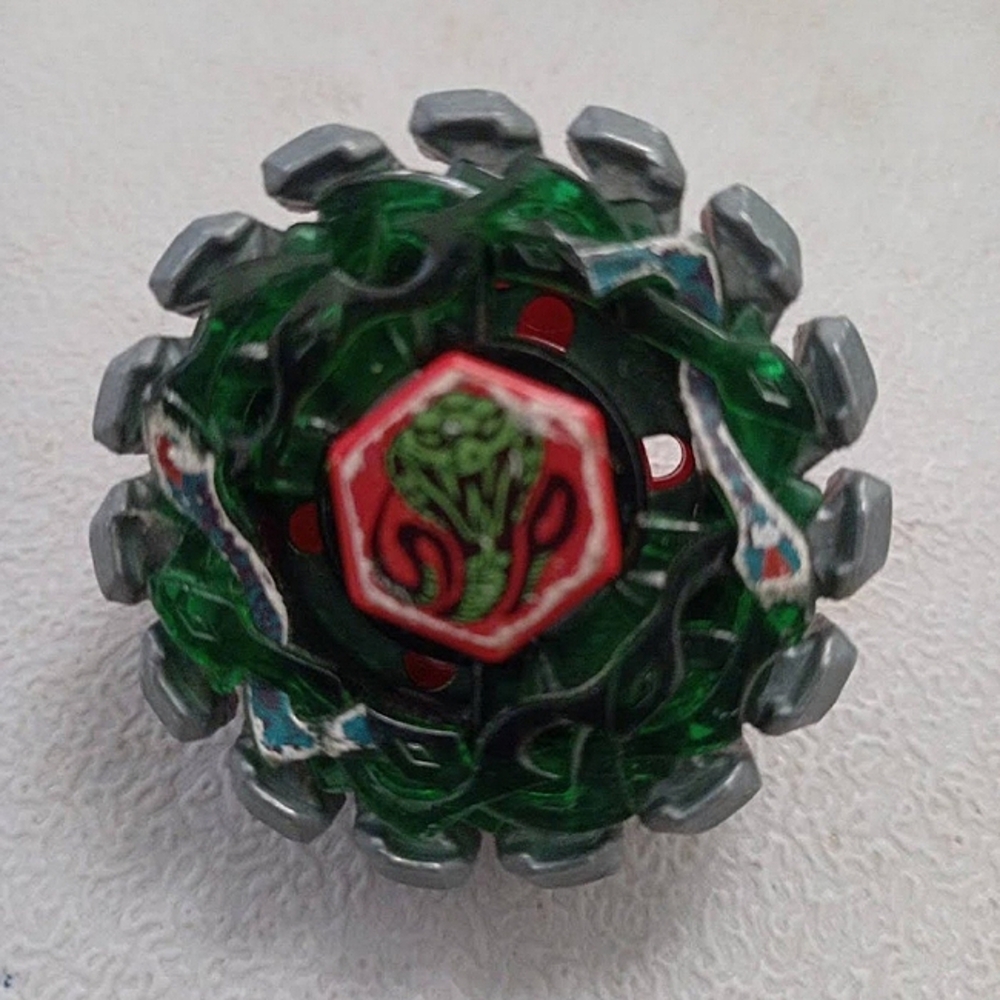 Authentic Hasbro Beyblade Metal Fusion Poison Serpent SW145SD